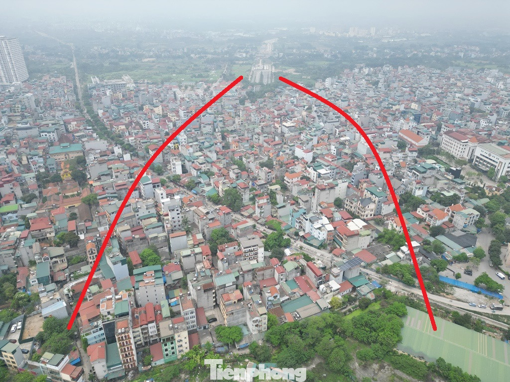 Theo yêu cầu của thành phố Hà Nội, quận Bắc Từ Liêm cần sớm giải phóng mặt bằng các hộ dân còn lại trong quý 3/2025; Ban QLDA đầu tư xây dựng công trình giao thông thành phố (chủ đầu tư), cần hoàn thiện hồ sơ thực hiện dự án, khởi công vào dịp cuối năm nay (quý IV), thi công và hoàn thành dự án từ năm 2026 đến 2028.