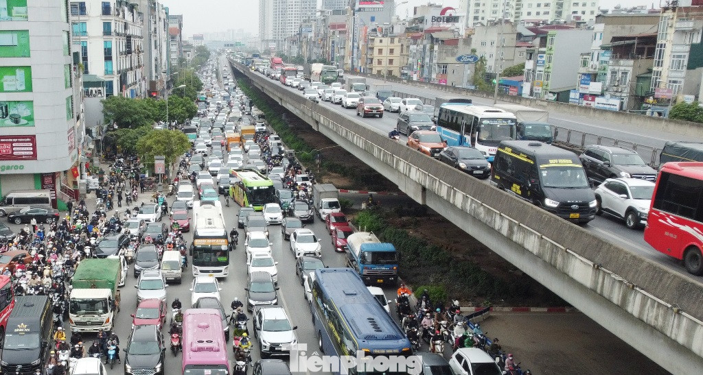 Cùng với đó, dự án còn góp phần giải quyết xung đột, ùn tắc giao thông đường Vành đai 3 - hiện đang quá tải nghiêm trọng.