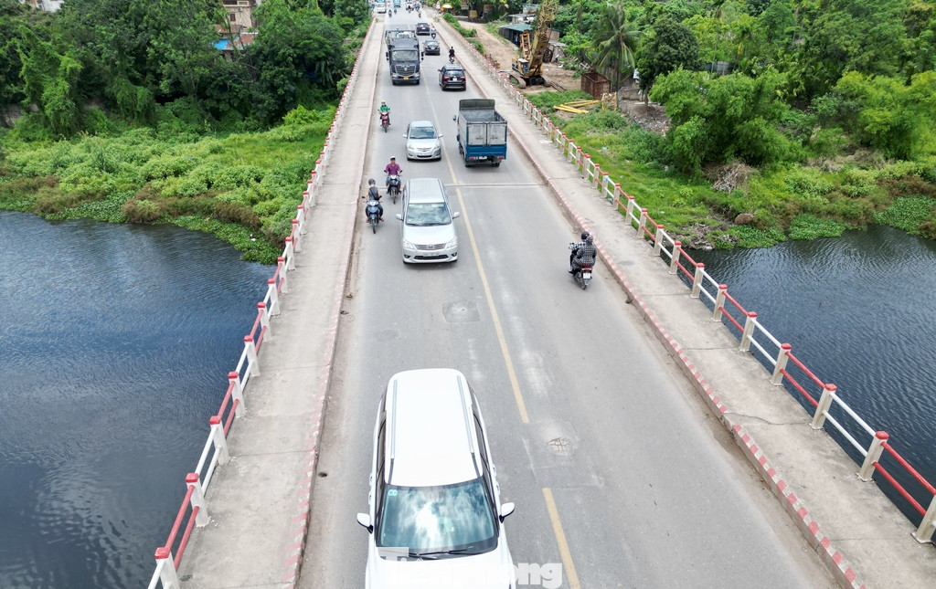 Theo thiết kế kỹ thuật, cầu Mai Lĩnh mới có chiều dài 1,03 km, rộng 4 làn xe cơ giới (gấp đôi cầu Mai Lĩnh hiện tại)