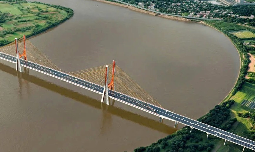 Cầu Ngọc Hồi, dự án vừa được thành phố Hà Nội thông qua phương án đầu tư với tổng kinh phí hơn 11 nghìn tỷ đồng, dài 7,5 km bắc qua sông Hồng để kết nối Hà Nội với Hưng Yên. Cầu Ngọc Hồi, dự án vừa được thành phố Hà Nội thông qua phương án đầu tư với tổng kinh phí hơn 11 nghìn tỷ đồng, dài 7,5 km bắc qua sông Hồng để kết nối Hà Nội với Hưng Yên.