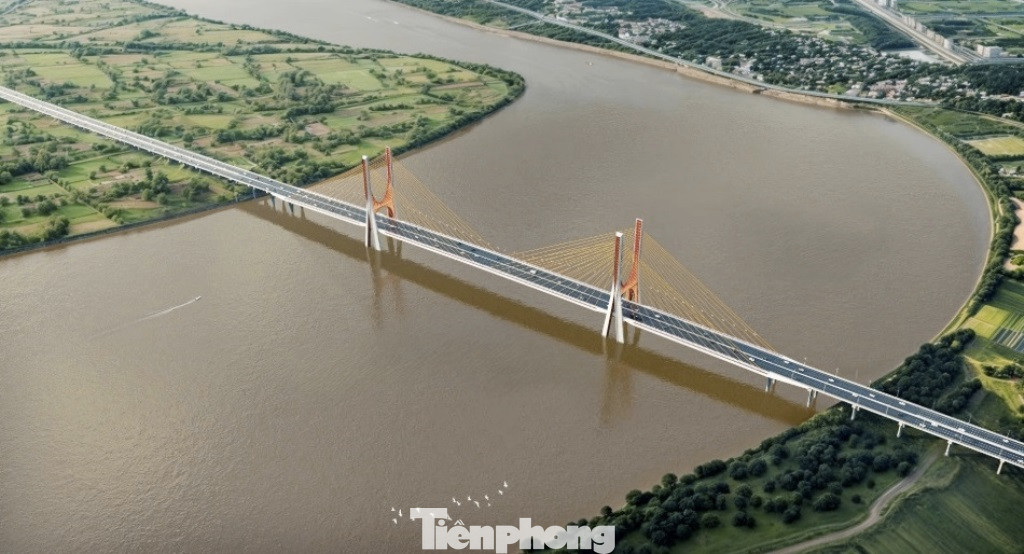 Cầu Ngọc Hồi được xây dựng trên đường Vành đai 3,5 vượt sông Hồng để nối liền việc đi lại bằng đường bộ giữa Hà Nội và tỉnh Hưng Yên. Cầu và đường dẫn có chiều dài 7,2 km, rộng 33 m.