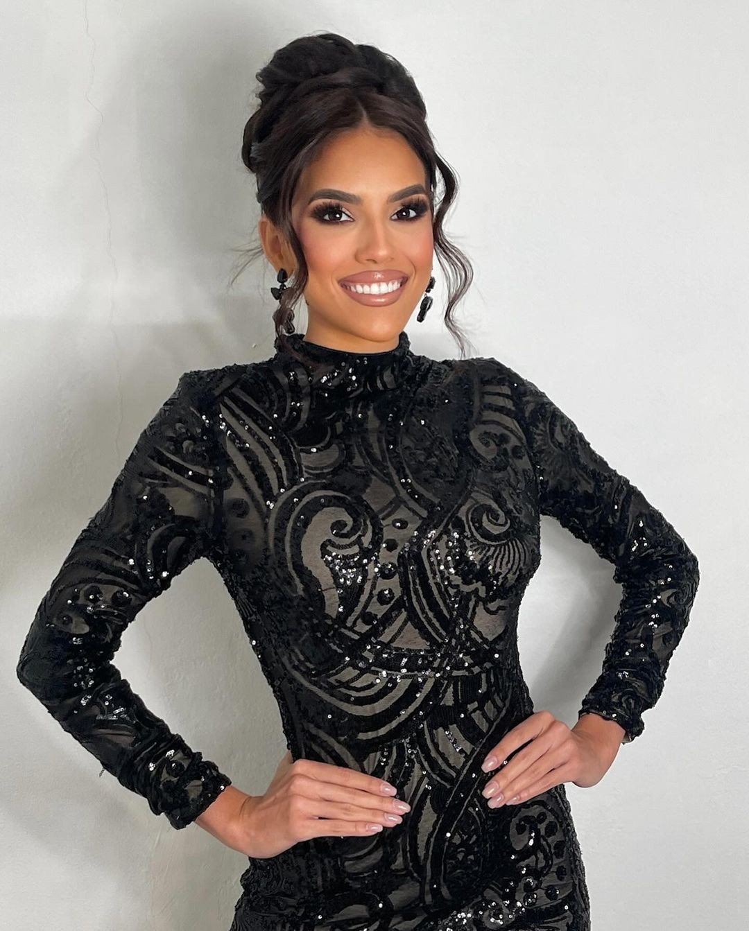 Ngay sau khi lộ diện, Mariangie Alicea được các chuyên trang sắc đẹp đánh giá cao. Cô được nhận xét là ứng viên sáng giá của khu vực châu Mỹ tại Hoa hậu Hòa bình Quốc tế 2024.