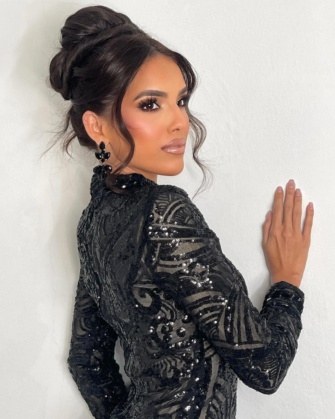 Ngay sau khi lộ diện, Mariangie Alicea được các chuyên trang sắc đẹp đánh giá cao. Cô được nhận xét là ứng viên sáng giá của khu vực châu Mỹ tại Hoa hậu Hòa bình Quốc tế 2024.