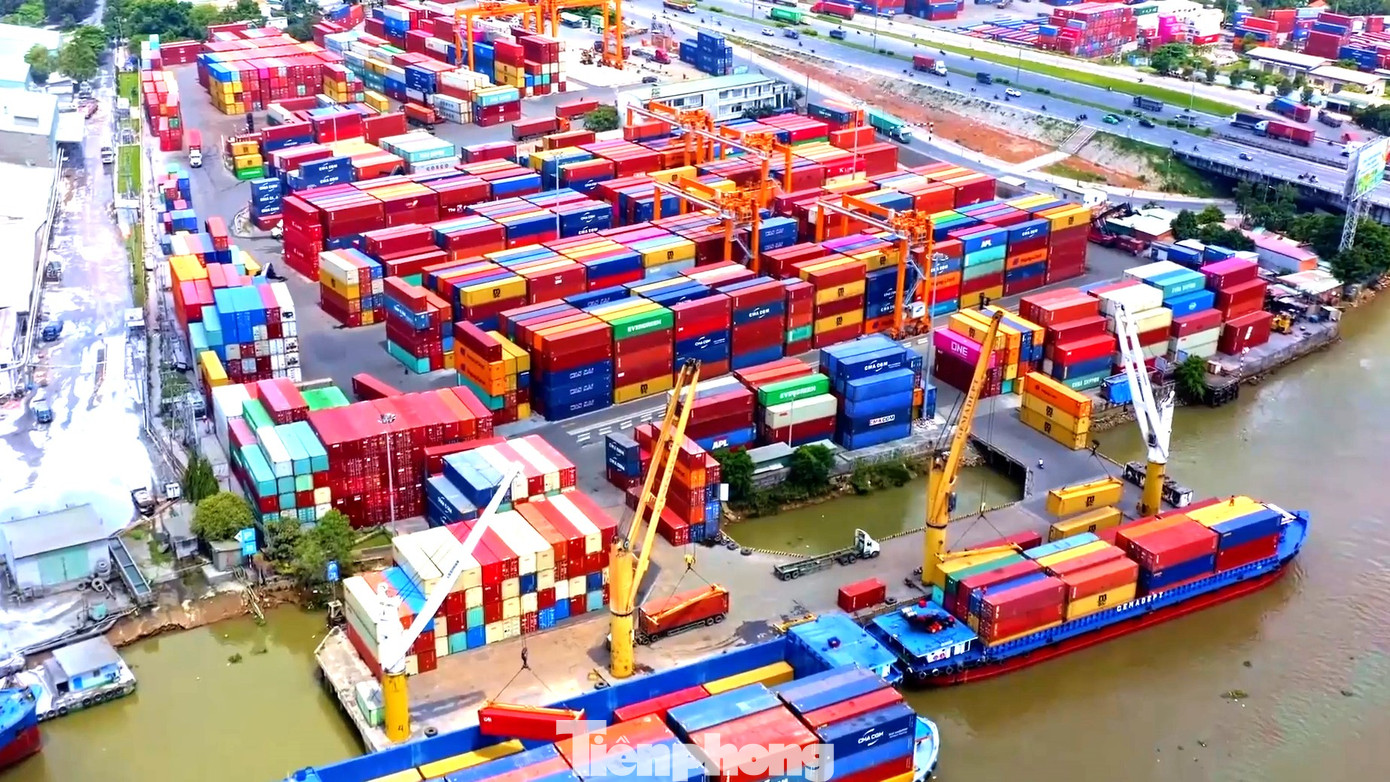 TP. Dĩ An là nơi trung chuyển hàng hóa của tỉnh Bình Dương