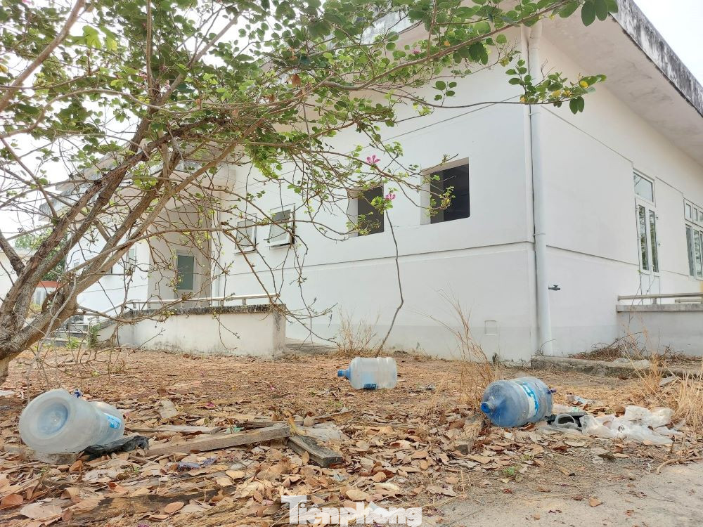 Trước đó, Sở Y tế đã đề xuất chủ đầu tư sửa chữa các hạng mục xuống cấp, hoàn thiện, bổ sung công trình phụ; lên phương án bổ sung các thiết bị cần thiết để đưa vào phục vụ khám chữa bệnh cho nhân dân.