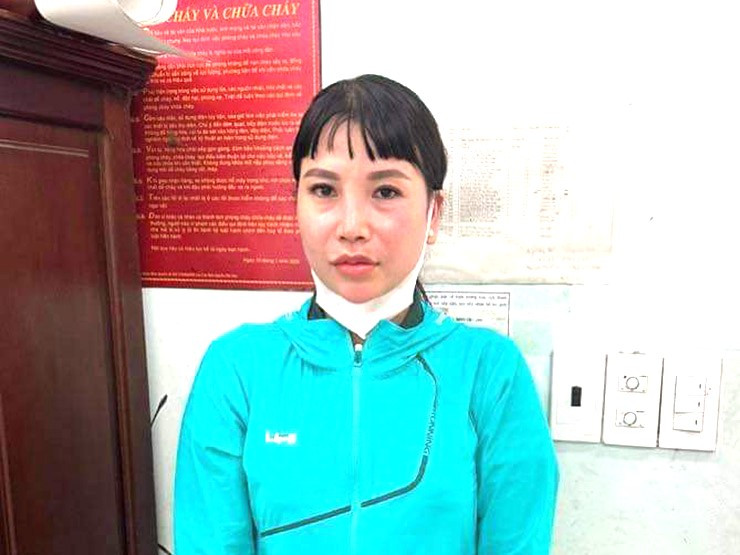 Bà Trần Thị Thủy tại cơ quan công an