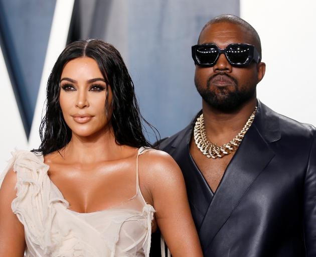 Kanye West và Kim Kardashian thuở còn mặn nồng.