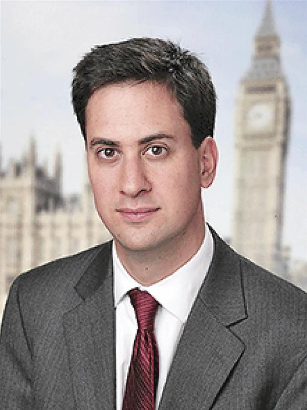 Ông Ed Miliband và bà Khương Du - Ảnh: gov.cn/typepad.com