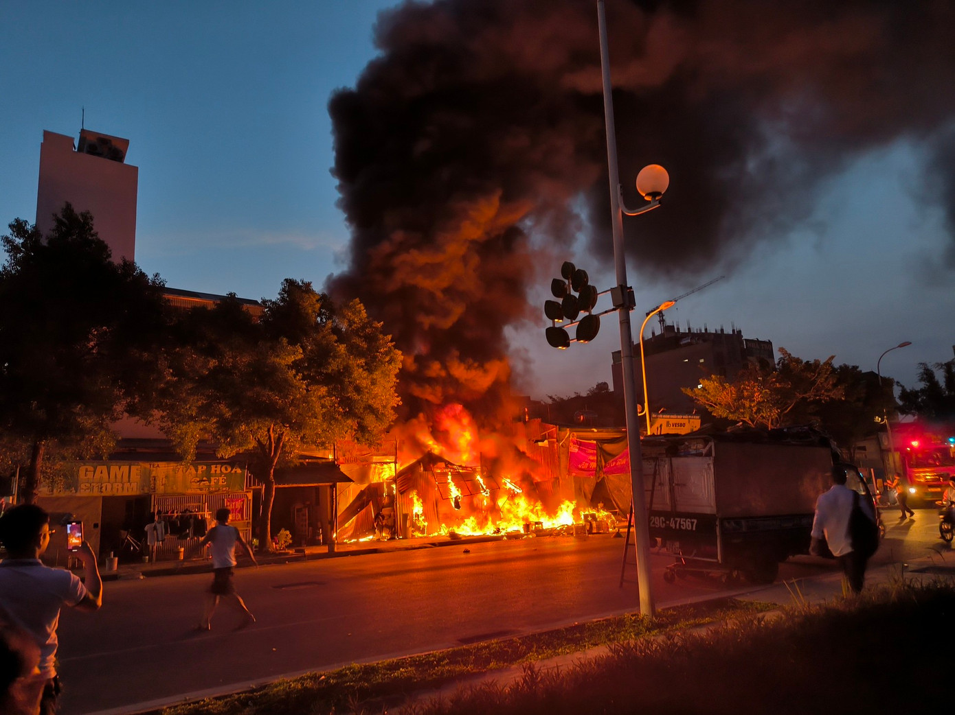 Hiện trường vụ cháy Hiện trường vụ cháy