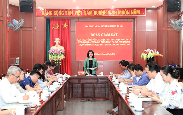 Toàn cảnh buổi làm việc của Đoàn giám sát với Sở NN&PTNT ngày 27/10 Toàn cảnh buổi làm việc của Đoàn giám sát với Sở NN&PTNT ngày 27/10