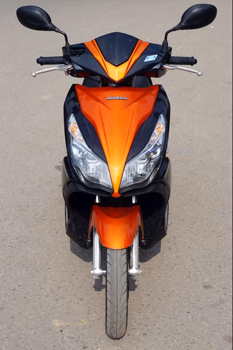 Thiết kế phía trước thời trang bắt mắt hơn