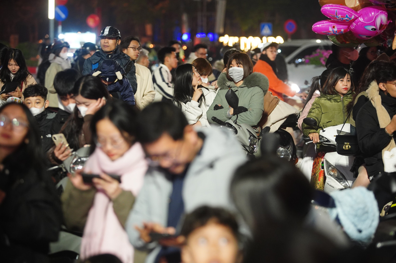 Đây là một trong địa điểm bắn pháo hoa tầm cao ở Hà Nội