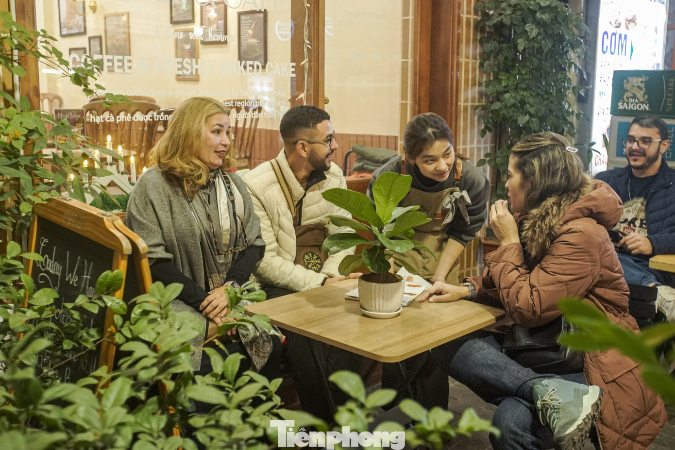 Tuyến phố văn hóa ẩm thực Tống Duy Tân – ngõ Hàng Bông không chỉ mang lại diện mạo mới cho khu vực mà còn tạo điểm nhấn cho du khách trong và ngoài nước khi đến với Hà Nội, thúc đẩy kinh doanh dịch vụ ẩm thực, nâng cao đời sống của người dân và kết hợp hài hòa giữa bảo tồn văn hóa và phát triển hiện đại.