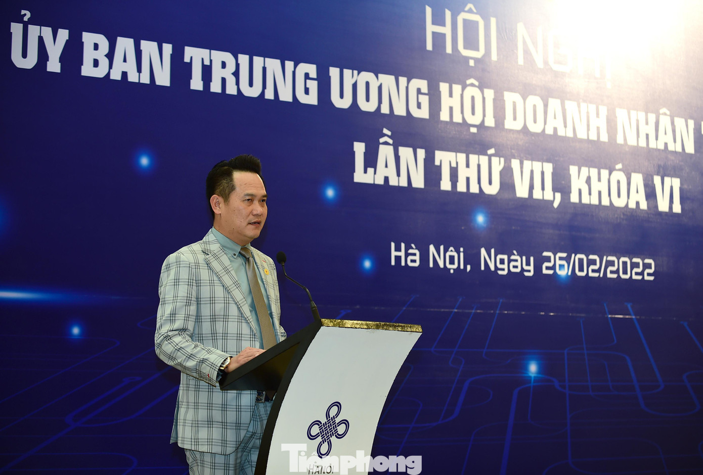 Anh Đặng Hồng Anh phát biểu tại hội nghị. Ảnh: Xuân Tùng Anh Đặng Hồng Anh phát biểu tại hội nghị. Ảnh: Xuân Tùng