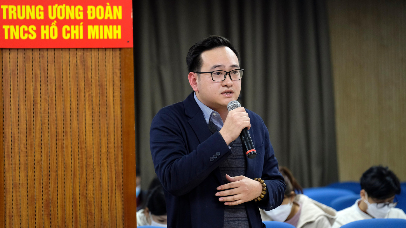 Ông Nguyễn Duy Thái chia sẻ tại chương trình. Ảnh: Hoàng Mạnh Thắng Ông Nguyễn Duy Thái chia sẻ tại chương trình. Ảnh: Hoàng Mạnh Thắng