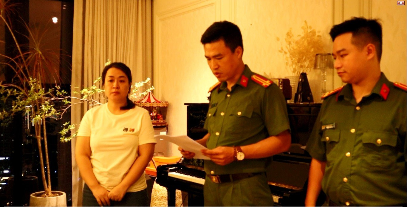 Cơ quan điều tra làm việc với Nguyễn Thị Thu Hường. Cơ quan điều tra làm việc với Nguyễn Thị Thu Hường.