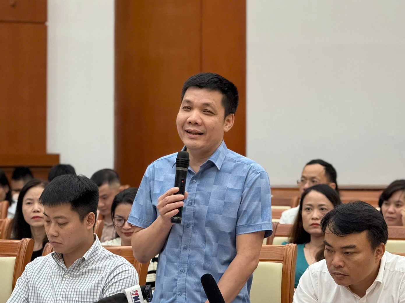 Ông Văn Trọng Duẩn, Phó Cục trưởng Cục Quản lý đấu thầu