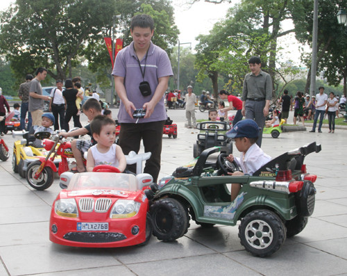 Đôi khi vẫn có những va chạm 