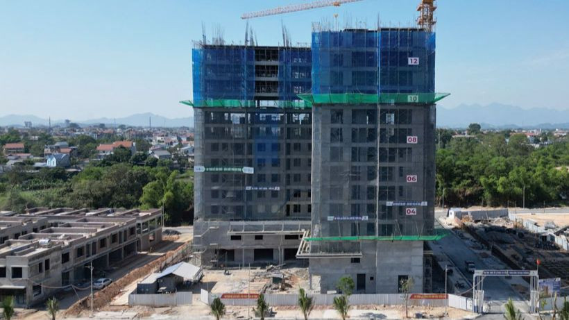 UBND tỉnh Thái Nguyên yêu cầu tập trung thực hiện hoàn thành mục tiêu xây dựng 1.084 căn NƠXH trong năm 2025. Ảnh: Báo Thái Nguyên.