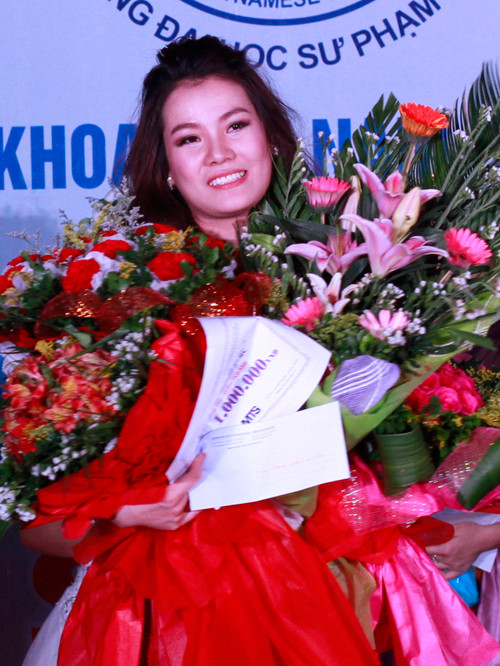 Á khôi 2 Đào Thị Hương