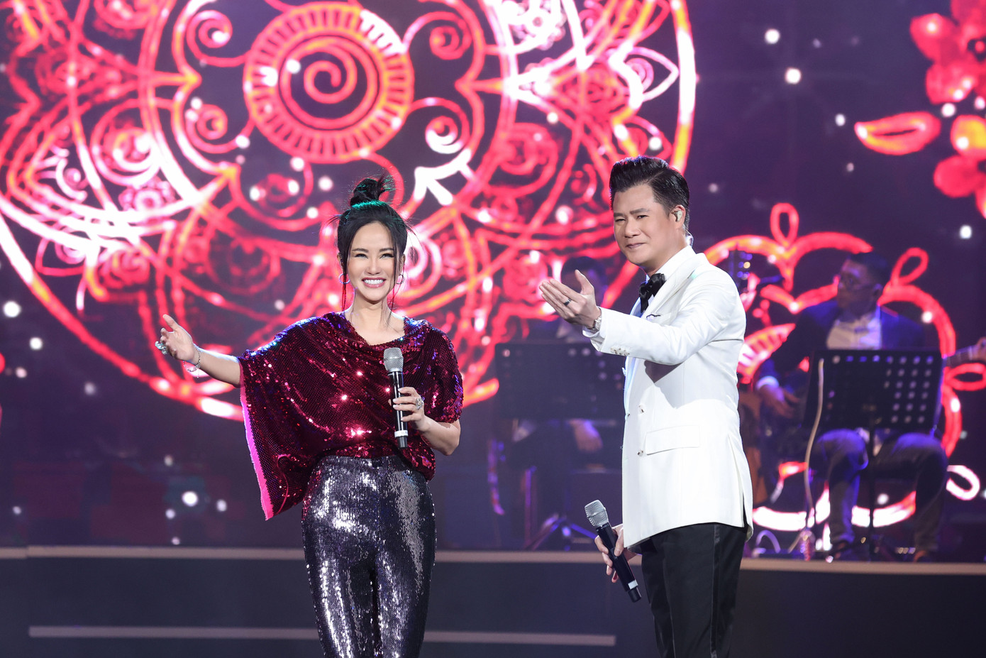 Hồng Nhung và Quang Dũng từng làm đêm nhạc chung Vì ta cần nhau năm 2011.