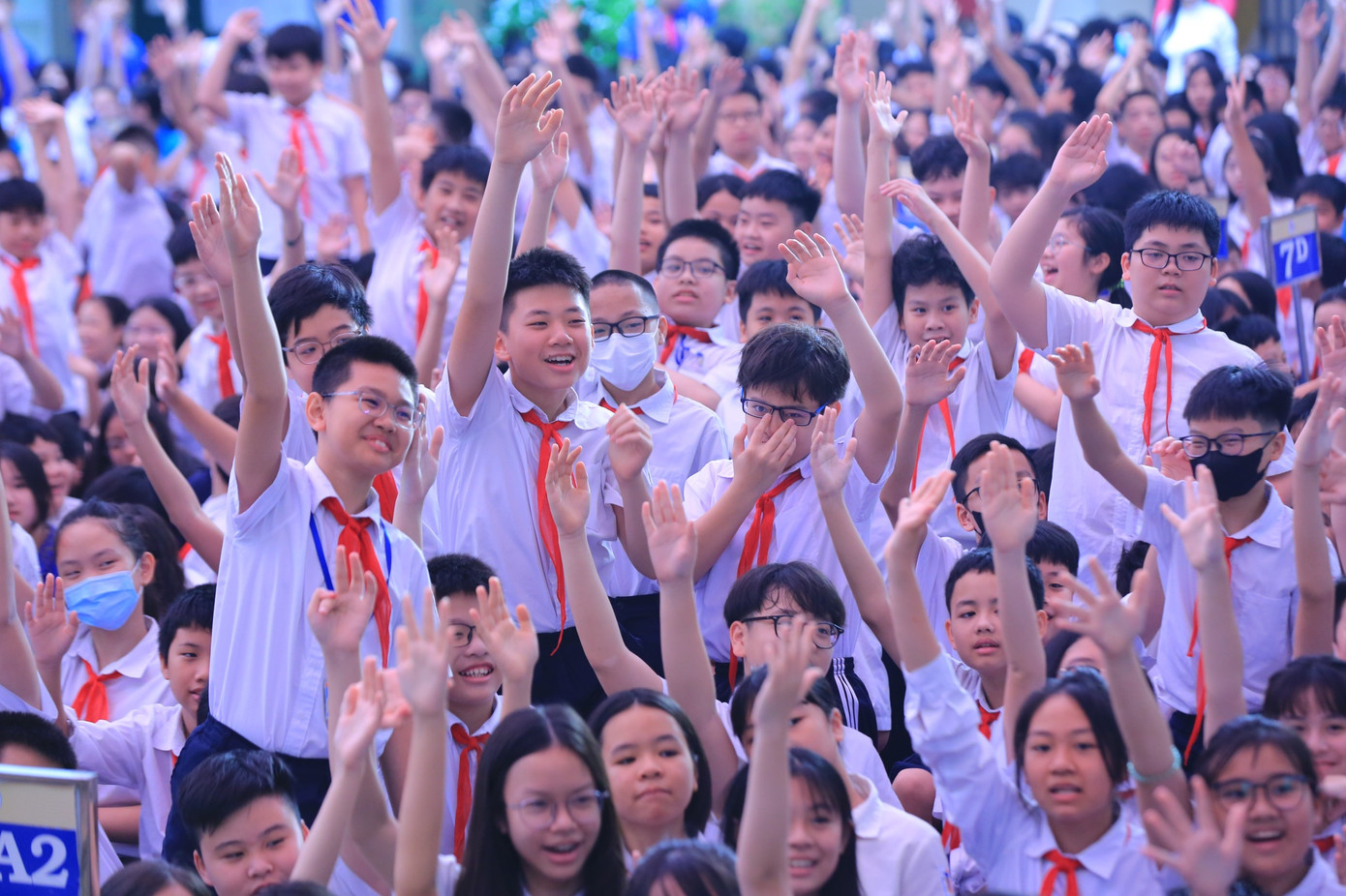 Học sinh hào hứng trả lời câu hỏi bảo vệ môi trường