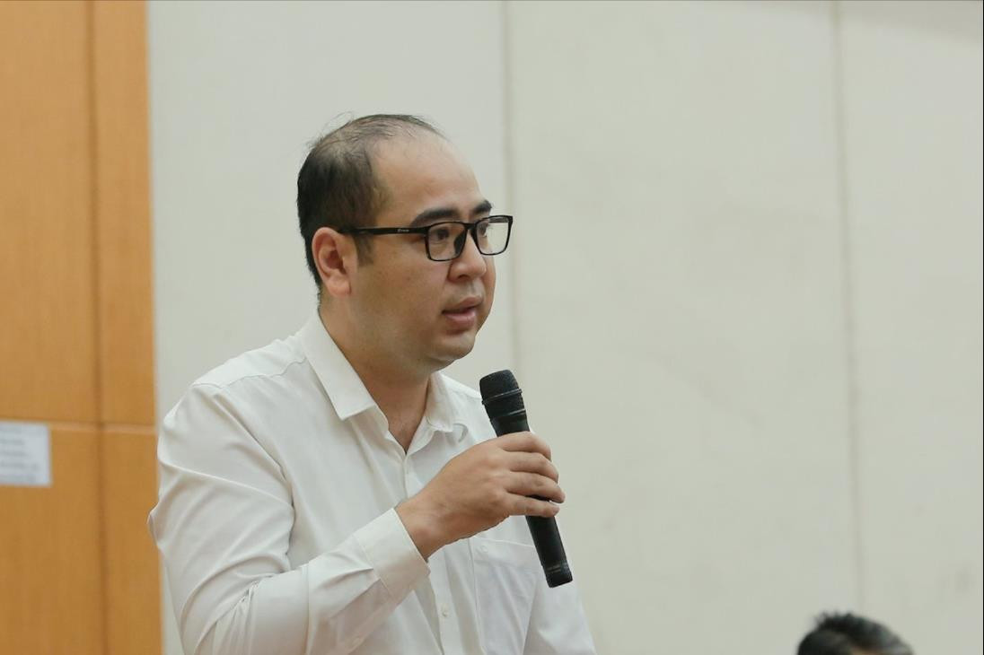 Các đại biểu phản ánh vấn đề nóng tại địa phương Các đại biểu phản ánh vấn đề nóng tại địa phương