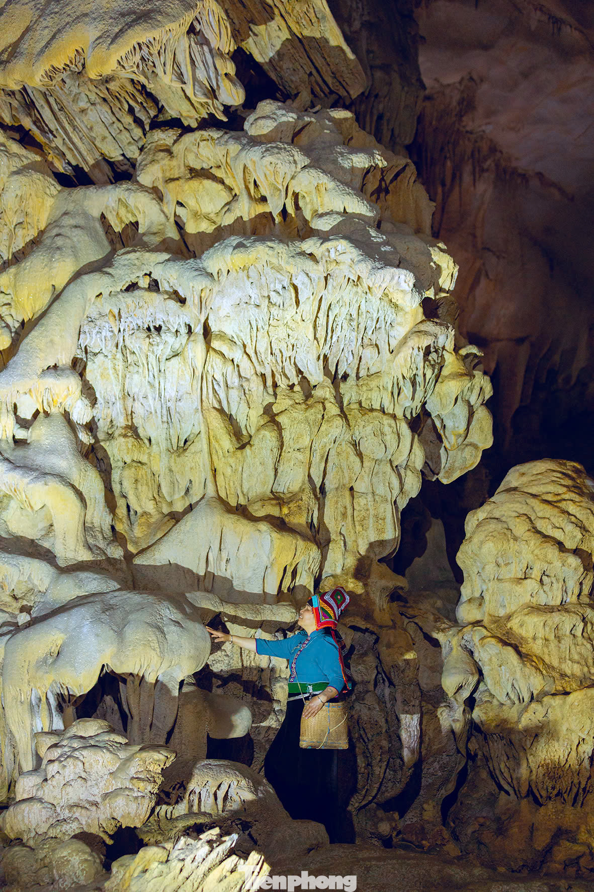 Hang Chi Đảy có vẻ đẹp huyền ảo, nhưng chính quyền địa phương vẫn chưa phát huy được lợi thế để phát triển du lịch.