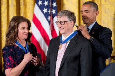 Bill Gates có thể trở thành tỷ phú có nghìn tỷ USD đầu tiên ảnh 1