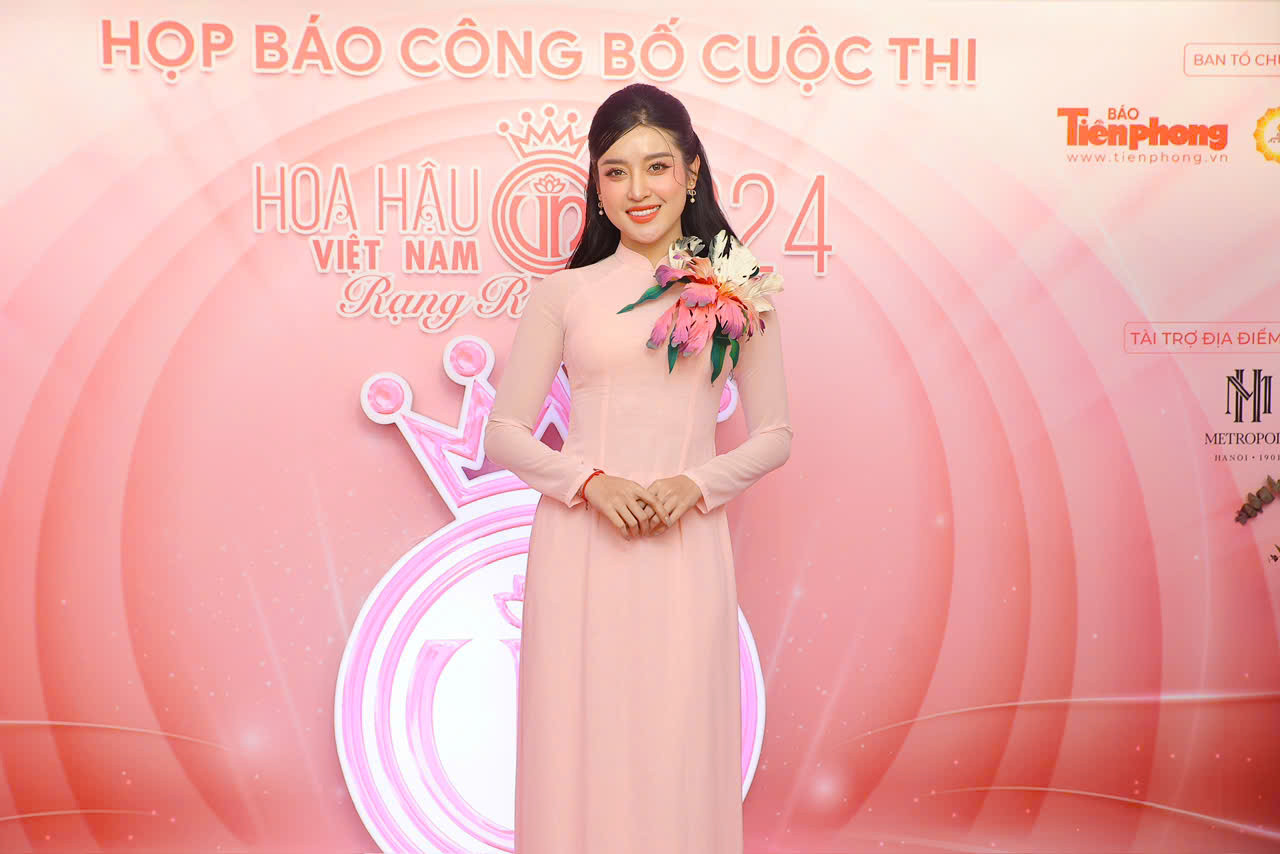 Á hậu 1 Hoa hậu Việt Nam năm 2014 Nguyễn Trần Huyền My. Á hậu 1 Hoa hậu Việt Nam năm 2014 Nguyễn Trần Huyền My.