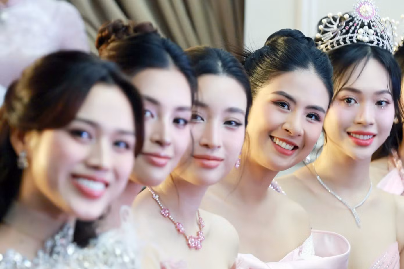 Khởi động cuộc thi Hoa hậu Việt Nam năm 2024: Rạng rỡ Việt Nam ảnh 40 Khởi động cuộc thi Hoa hậu Việt Nam năm 2024: Rạng rỡ Việt Nam ảnh 40
