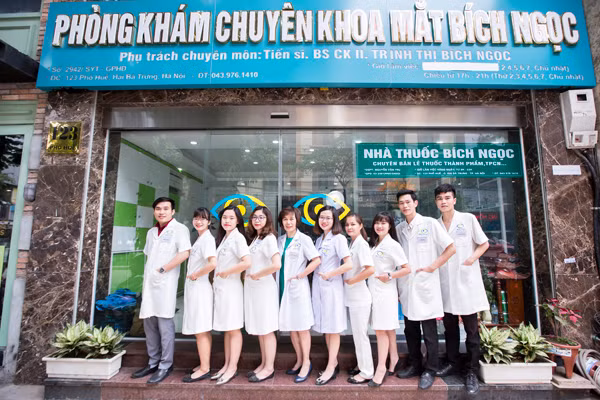 Khám mắt theo quy chuẩn Quốc tế ảnh 4