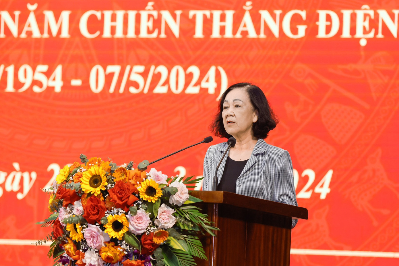 Thường trực Ban Bí thư, Trưởng ban Tổ chức Trung ương Trương Thị Mai phát biểu tại hội nghị. Thường trực Ban Bí thư, Trưởng ban Tổ chức Trung ương Trương Thị Mai phát biểu tại hội nghị.