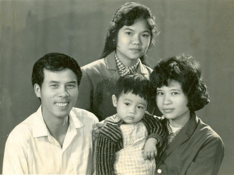 Vợ chồng Thanh Tùng (trái) và Thanh Nhàn (phải)