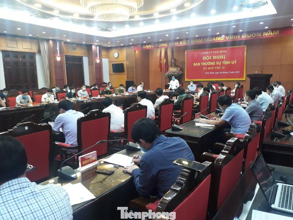 Ban Thường vụ Tỉnh uỷ Thái Bình họp khẩn, quyết định giãn cách xã hội từ trưa ngày 6/5 - Ảnh: Hoàng Long