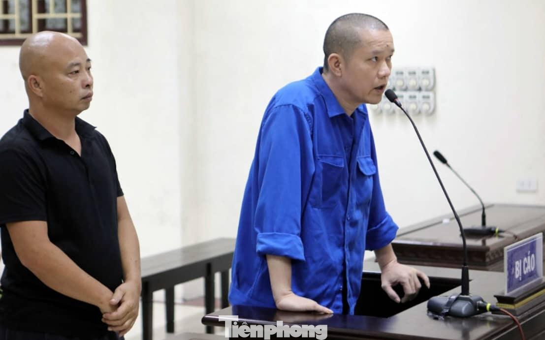 Tại phiên phúc thẩm, cả Đường "Nhuệ" và đàn em vẫn chối tội - Ảnh: Hoàng Long