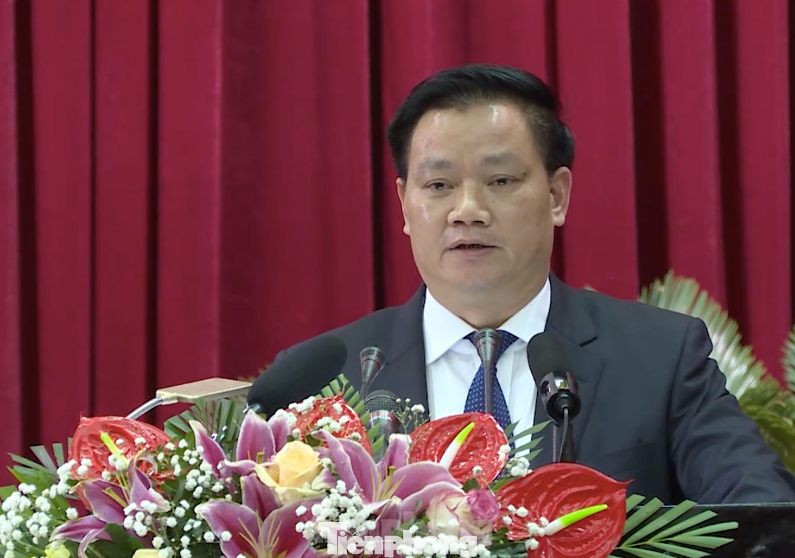 Ông Nguyễn Khắc Thận tiếp tục được bầu giữ chức Chủ tịch UBND tỉnh Thái Bình nhiệm kỳ 2021-2026 - Ảnh: Hoàng Long Ông Nguyễn Khắc Thận tiếp tục được bầu giữ chức Chủ tịch UBND tỉnh Thái Bình nhiệm kỳ 2021-2026 - Ảnh: Hoàng Long
