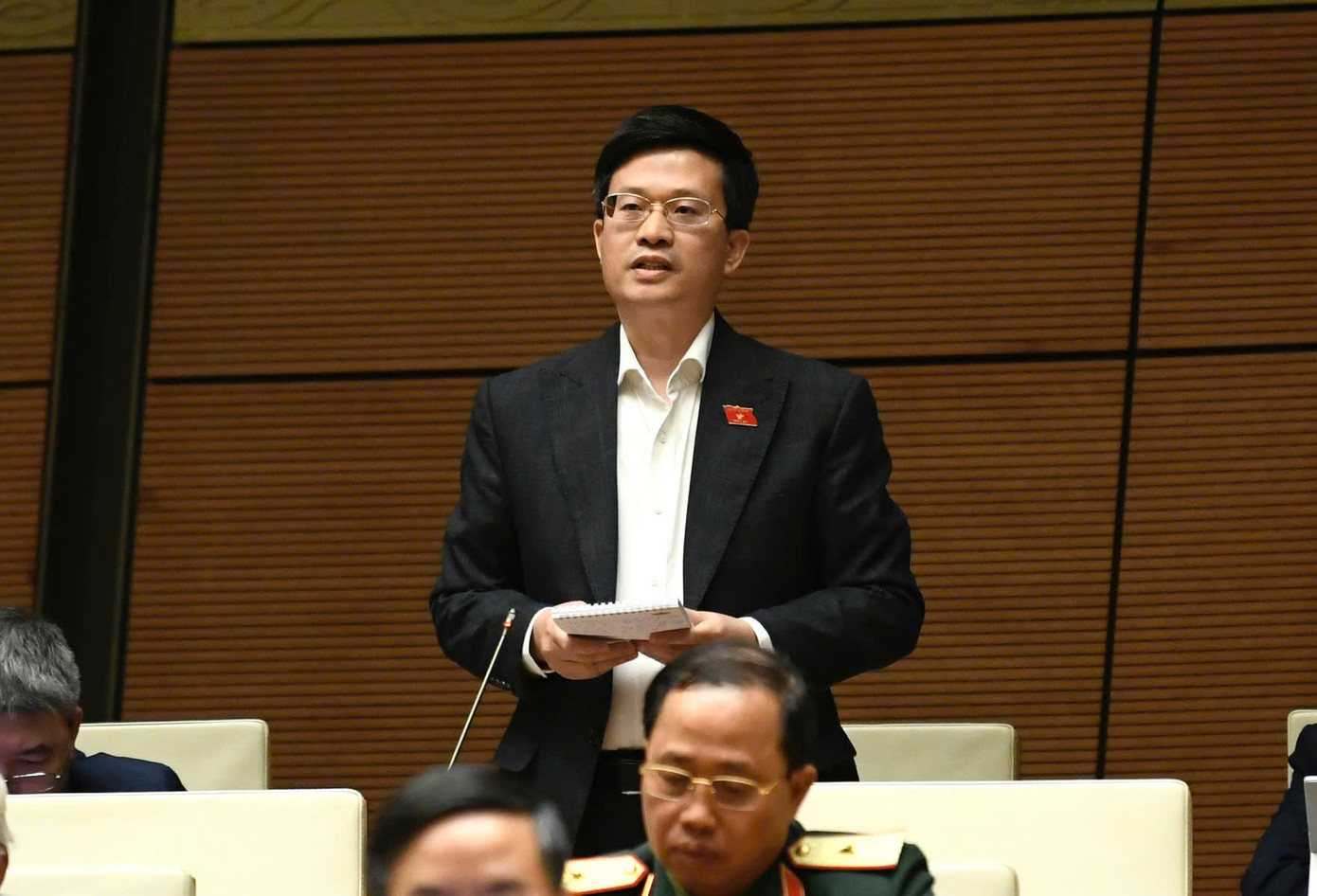 ĐBQH Đỗ Chí Nghĩa (đoàn Phú Yên). Ảnh: Như Ý.