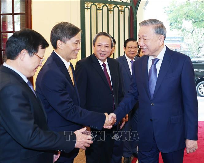 Tổng Bí thư Tô Lâm với các đại biểu. Ảnh: Thống Nhất/TTXVN