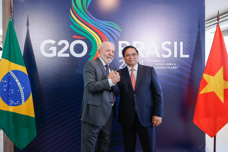 Thủ tướng Phạm Minh Chính và Tổng thống Brazil Luiz Inacio Lula da Silva trước hội đàm. Ảnh: Nhật Bắc