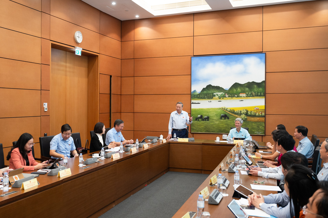 Tổng Bí thư Tô Lâm tại phiên thảo luận ở tổ, Kỳ họp thứ 8, Quốc hội khóa XV