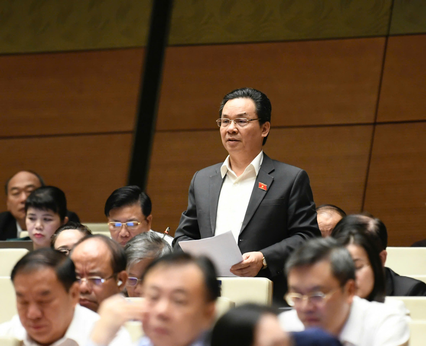 Đại biểu Hoàng Văn Cường. Ảnh: Như Ý