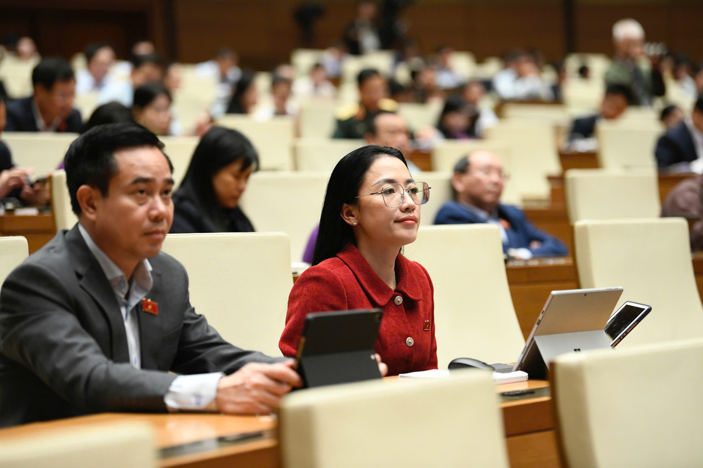 Các đại biểu Quốc hội tại phiên họp ngày 27/11. Ảnh: Như Ý. Các đại biểu Quốc hội tại phiên họp ngày 27/11. Ảnh: Như Ý.