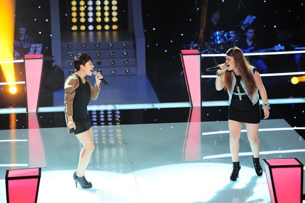 Hoàng Oanh - Khánh Hà