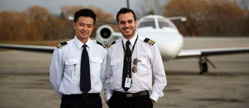 Đào tạo một phi công ngốn bao nhiêu tiền? ảnh 1