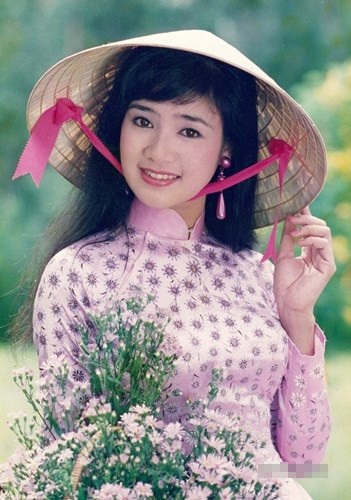 Mỹ nhân phim “Lá ngọc cành vàng” vẫn xinh đẹp, mặn mà sau 30 năm ảnh 4