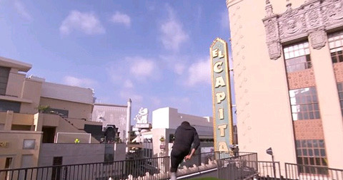 Tròn mắt xem Neymar phô diễn khả năng đá phạt siêu dị ảnh 1