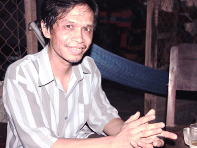 Nhà thơ mù Lê Đình Hòa. Nhà thơ mù Lê Đình Hòa