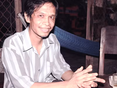 Nhà thơ mù Lê Đình Hòa