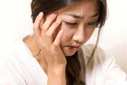 vo chong toi nhu hai “khuc go” nam canh nhau hinh anh 1